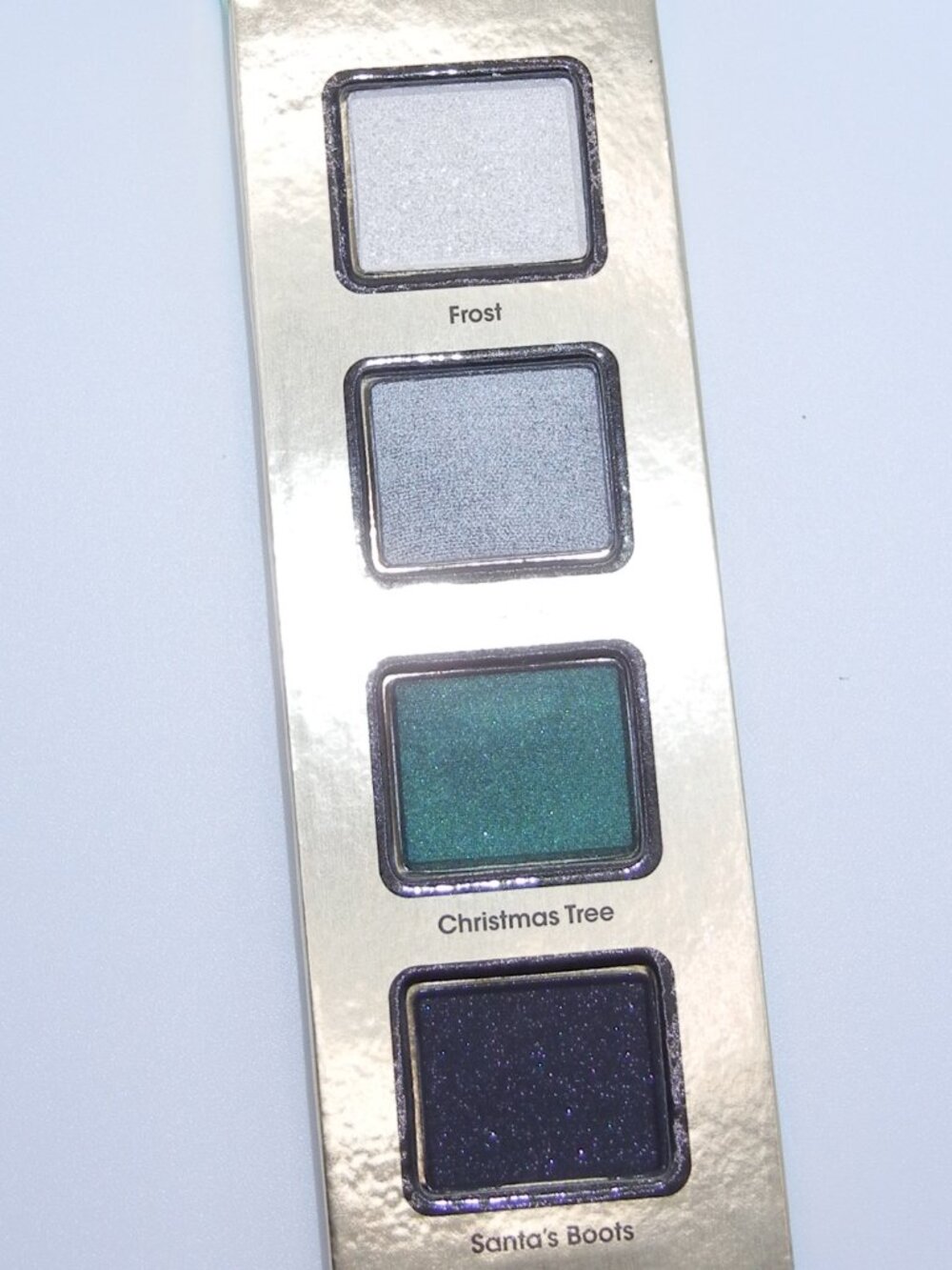 BD 3 for 20$ - NEW Too Faced La Belle Carousel quad eyeshadow